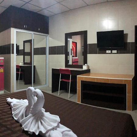 D5 Hotel สาขา มาบโป่ง شون بوري المظهر الخارجي الصورة