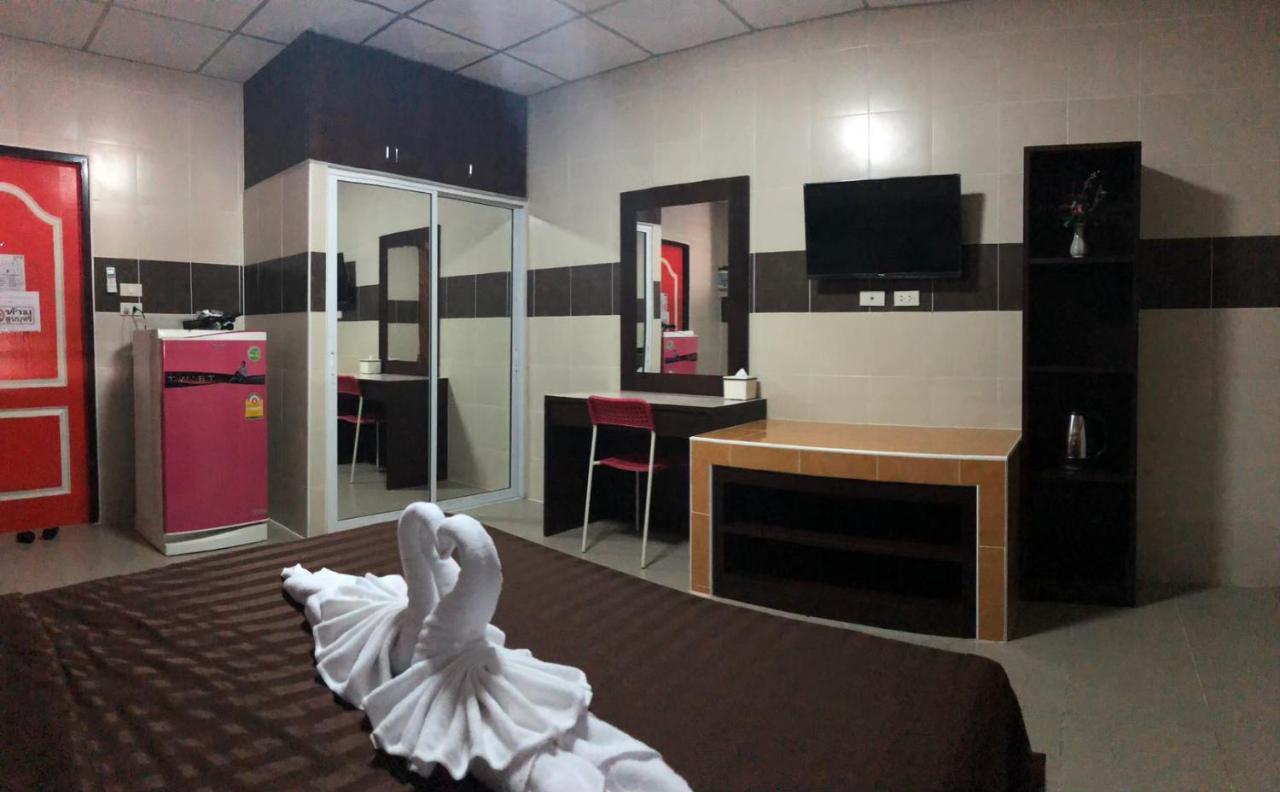 D5 Hotel สาขา มาบโป่ง شون بوري المظهر الخارجي الصورة